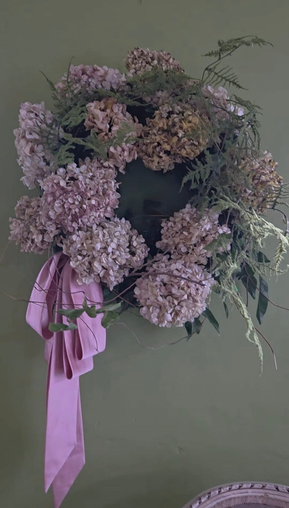 Winter Hydrdangea Wreath